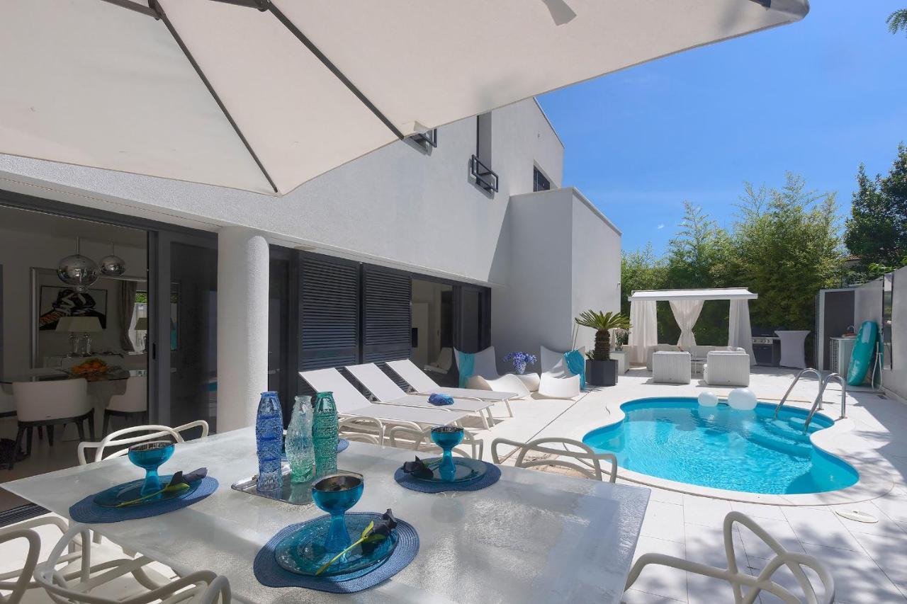 Chic 4 Bedrooms Istrian Star Close To Centre Private Heated Pool * Rovinj