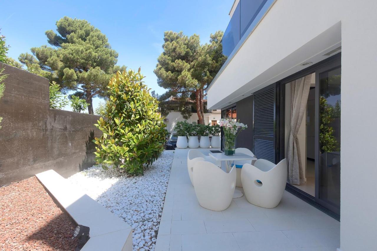 Chic 4 Bedrooms Istrian Star Close To Centre Private Heated Pool Vila